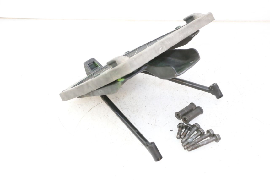 photo de SUPORTE DE BAGAGEM QUADRO 4 4D 350 (2015 - 2018) - Vista principal