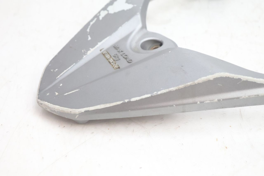 photo de SUPORTE DE BAGAGEM KYMCO AGILITY CITY 2T 50 (2008 - 2016) - Zoom do estado de desgaste