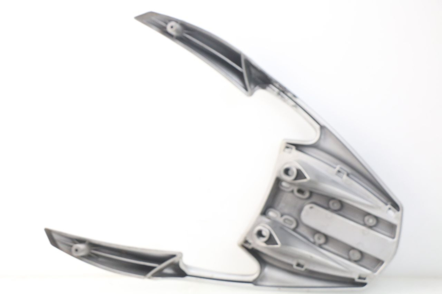 photo de SUPORTE DE BAGAGEM APRILIA ATLANTIC 125 (2003 - 2009) - Detalhe da peça