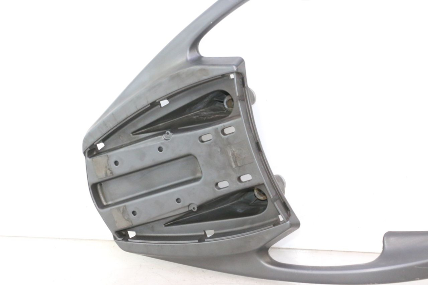 photo de SUPORTE DE BAGAGEM APRILIA ATLANTIC S 125 (2010 - 2013) - Outro ângulo de visão