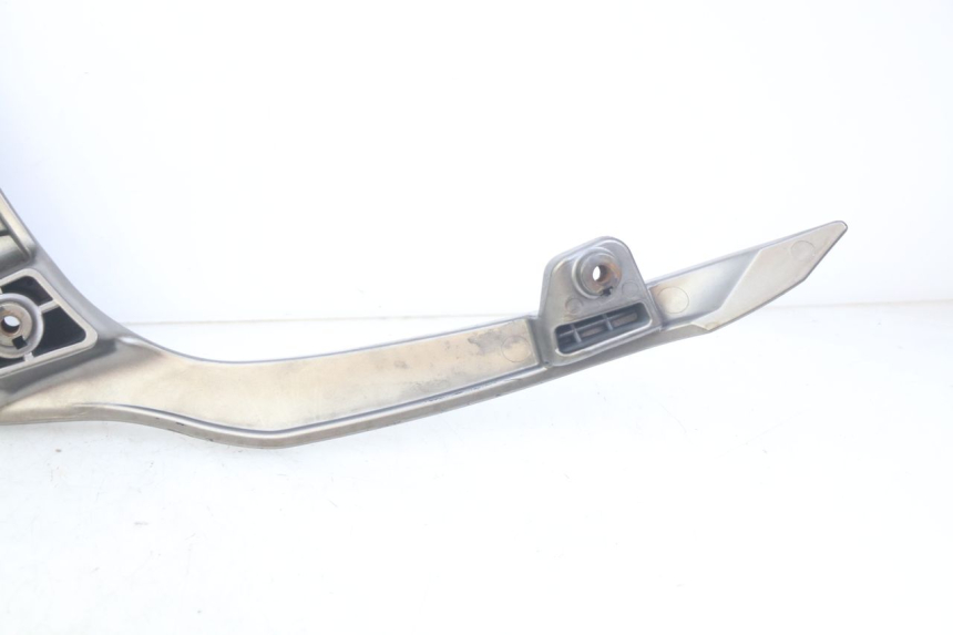photo de SUPORTE DE BAGAGEM KYMCO DINK STREET 125 (2009 - 2014) - Pontos de fixação