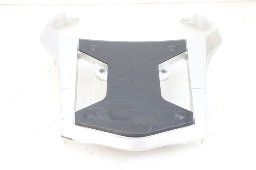 photo de SUPORTE DE BAGAGEM SUZUKI DL V STROM 1000 (2002 - 2007) - Detalhes característicos