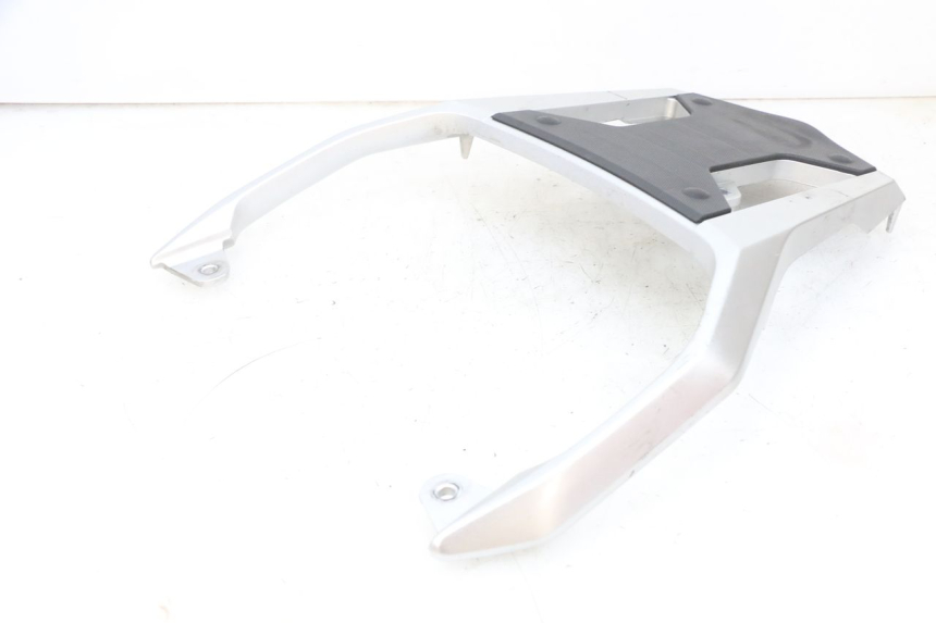 photo de SUPORTE DE BAGAGEM SUZUKI DL V STROM 1000 (2002 - 2007) - Marcações e referências