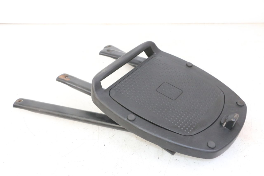 photo de SUPORTE DE BAGAGEM PEUGEOT ELYSEO 125 (1999 - 2004) - Estado da superfície