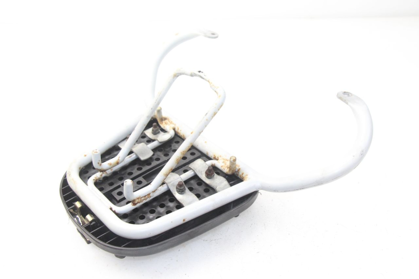 photo de SUPORTE DE BAGAGEM SYM FIDDLE 2 50 (2008 - 2013) - Detalhe da peça