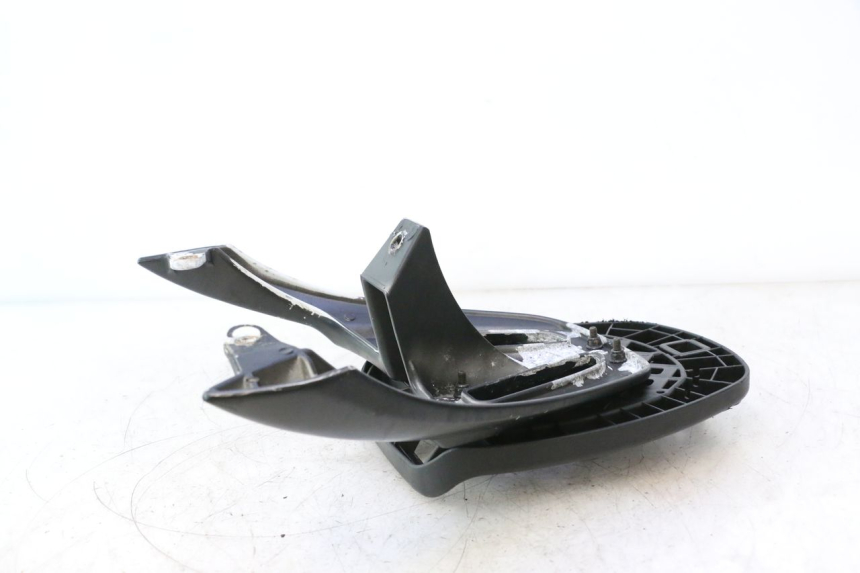 photo de SUPORTE DE BAGAGEM SYM FIDDLE 3 III 50 (2014 - 2020) - Detalhe da peça