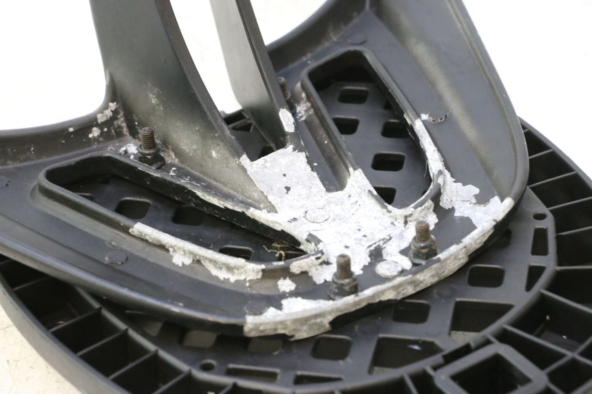 photo de SUPORTE DE BAGAGEM SYM FIDDLE 3 III 50 (2014 - 2020) - Pontos de fixação