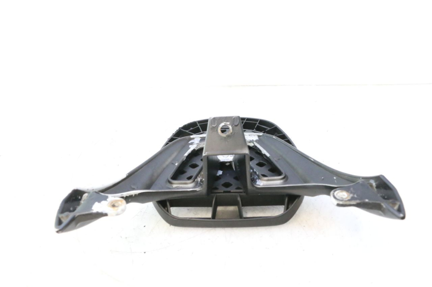 photo de SUPORTE DE BAGAGEM SYM FIDDLE 3 III 50 (2014 - 2020) - Estado da superfície