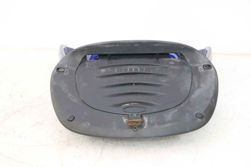 photo de SUPORTE DE BAGAGEM YAMAHA FJR 1300 (2001 - 2005) - Vista de perto