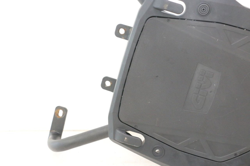 photo de SUPORTE DE BAGAGEM PIAGGIO FLY 2T 50 (2004 - 2017) - Outro ângulo de visão