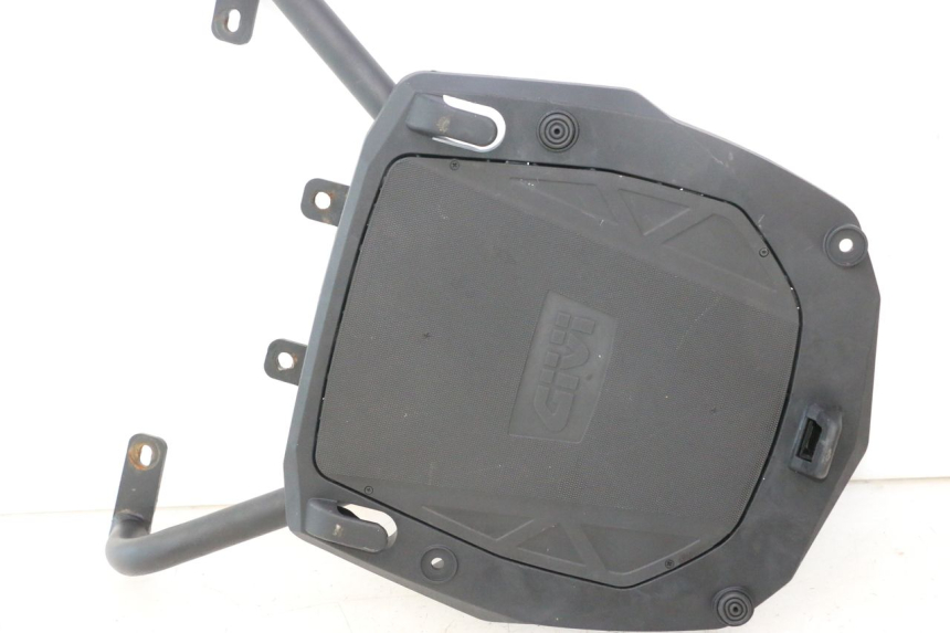 photo de SUPORTE DE BAGAGEM PIAGGIO FLY 2T 50 (2004 - 2017) - Ampliação técnica