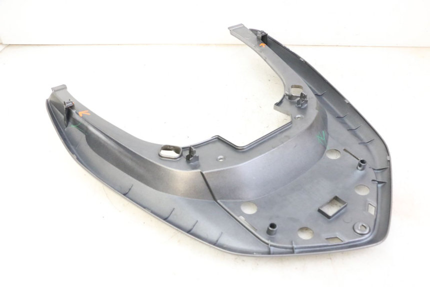 photo de SUPORTE DE BAGAGEM HONDA FORZA ABS 300 (2013 - 2017) - Zoom do estado de desgaste