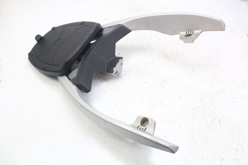 photo de SUPORTE DE BAGAGEM PEUGEOT GEOPOLIS RS 125 (2007 - 2009) - Vista principal