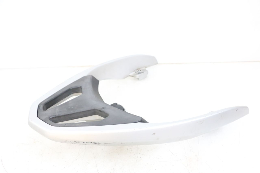 photo de SUPORTE DE BAGAGEM PEUGEOT GEOPOLIS RS 125 (2007 - 2009) - Ampliação técnica