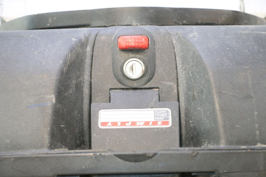 photo de SUPORTE DE BAGAGEM KAWASAKI GPX F ZX750F 750 (1986 - 1990) - Pontos de fixação