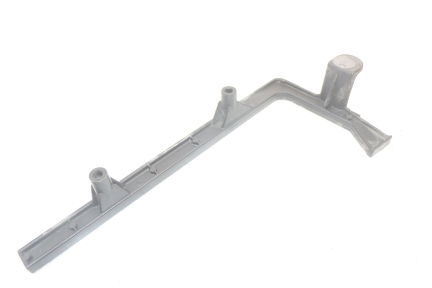 photo de SUPORTE DE BAGAGEM KAWASAKI GTR 1000 (1994 - 2004) - Pontos de fixação