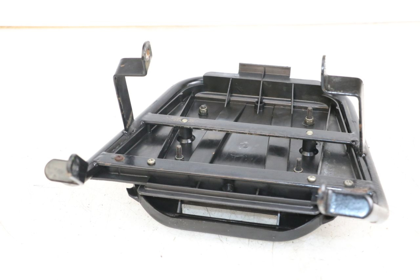 photo de SUPORTE DE BAGAGEM KAWASAKI KDX 125 (1990 - 1991) - Detalhe da peça