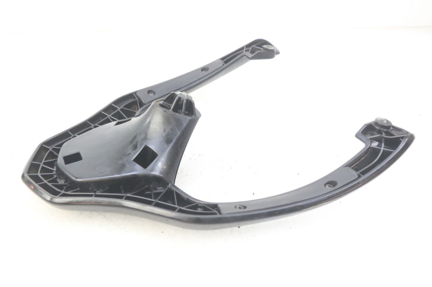 photo de SUPORTE DE BAGAGEM PIAGGIO LIBERTY IGET 4T 50 (2015 - 2020) - Outro ângulo de visão