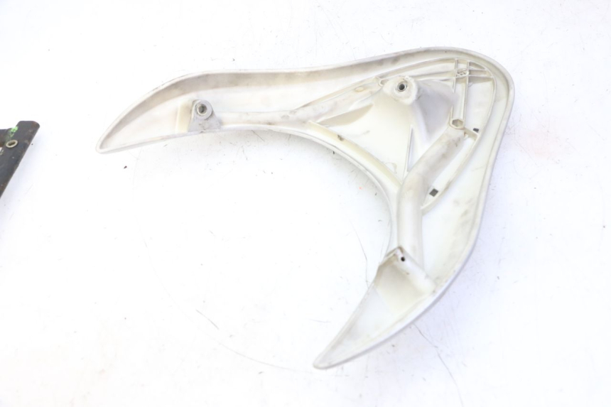 photo de SUPORTE DE BAGAGEM PIAGGIO LIBERTY 125 (1998 - 2008) - Zoom do estado de desgaste