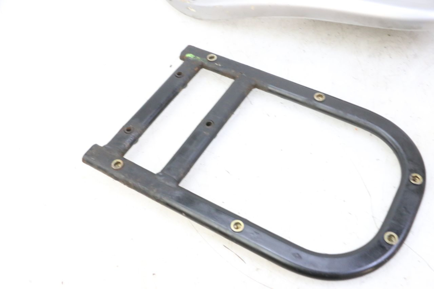 photo de SUPORTE DE BAGAGEM PIAGGIO LIBERTY 125 (1998 - 2008) - Marcações e referências