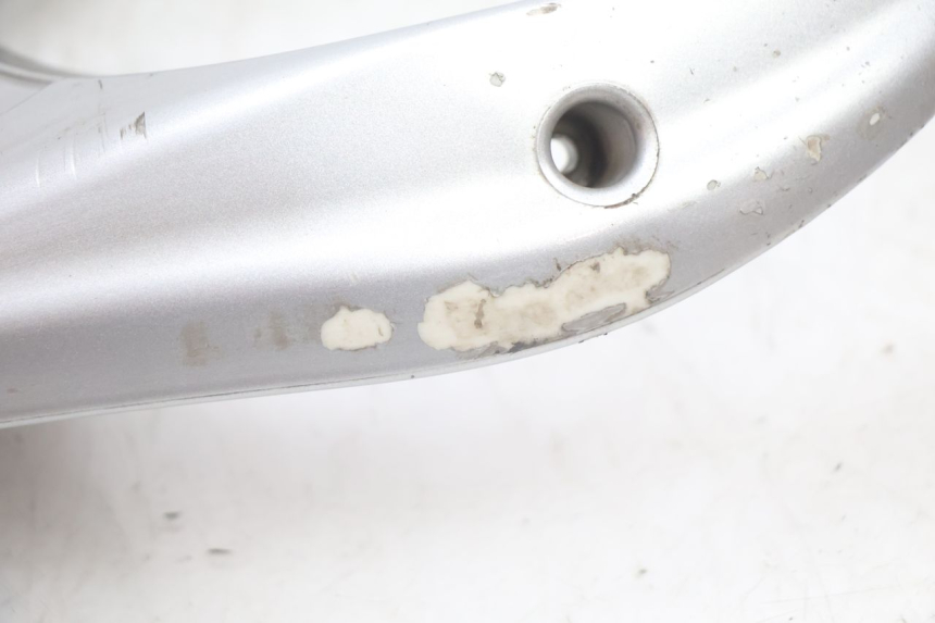photo de SUPORTE DE BAGAGEM PIAGGIO LIBERTY 125 (1998 - 2008) - Estado da superfície