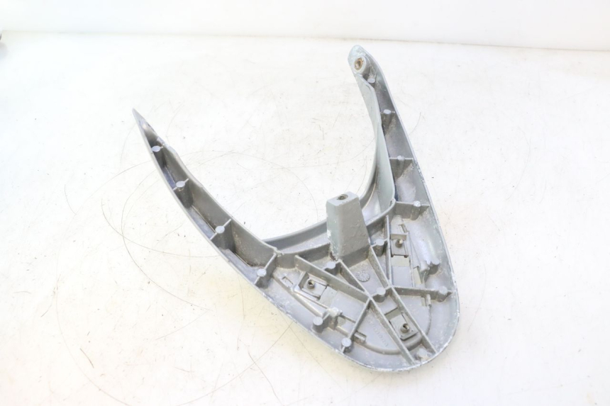 photo de SUPORTE DE BAGAGEM PIAGGIO LIBERTY 50 (1998 - 2003) - Zoom do estado de desgaste