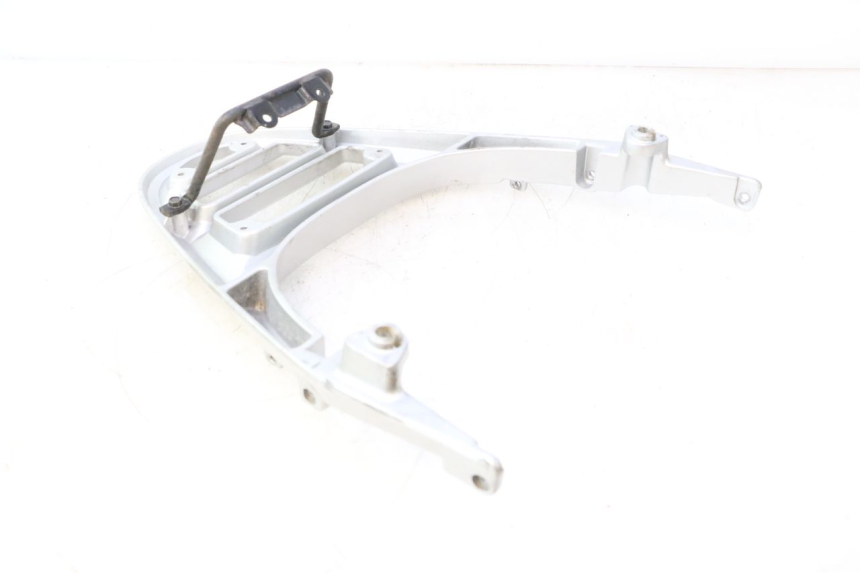 photo de SUPORTE DE BAGAGEM KYMCO LIKE 125 (2009 - 2016) - Ampliação técnica