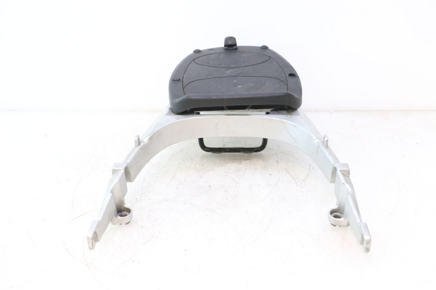 photo de SUPORTE DE BAGAGEM KYMCO LIKE 125 (2009 - 2016) - Detalhes característicos