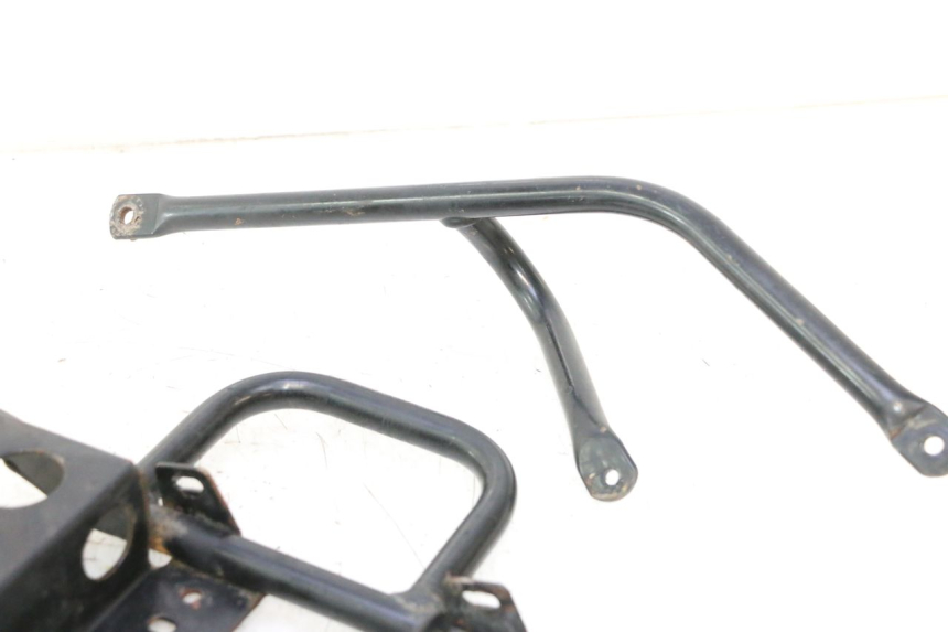 photo de SUPORTE DE BAGAGEM PEUGEOT LUDIX 50 (2005 - 2007) - Zoom do estado de desgaste
