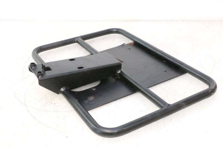 photo de SUPORTE DE BAGAGEM PEUGEOT LUDIX PRO 2T 50 (2010 - 2017) - Pontos de fixação