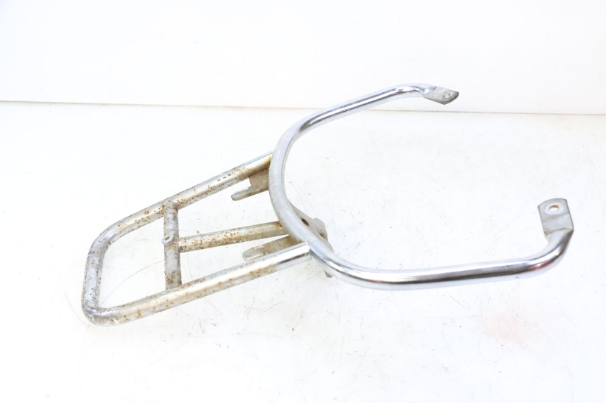 photo de SUPORTE DE BAGAGEM PIAGGIO LXV 4T 50 (2009 - 2013) - Pontos de fixação