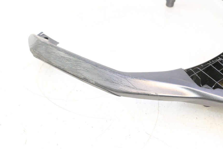 photo de SUPORTE DE BAGAGEM PIAGGIO MP3 HPE 530 (2022 - 2026) - Ampliação dos componentes
