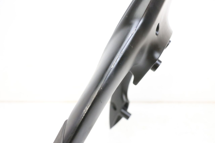 photo de SUPORTE DE BAGAGEM PIAGGIO MP3 500 (2016 - 2018) - Detalhe da peça