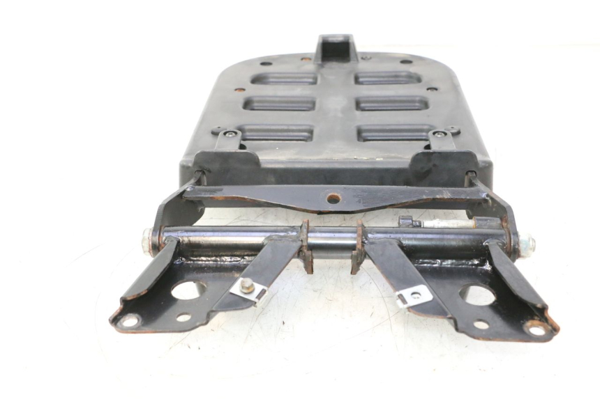 photo de SUPORTE DE BAGAGEM PIAGGIO MP3 125 (2006 - 2014) - Vista geral