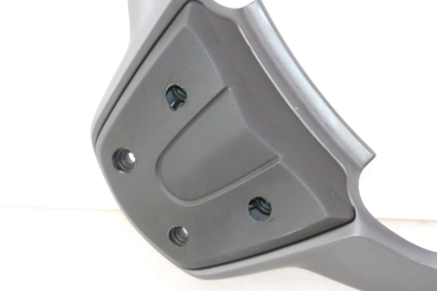 photo de SUPORTE DE BAGAGEM PIAGGIO MP3 500 (2016 - 2018) - Detalhe da peça