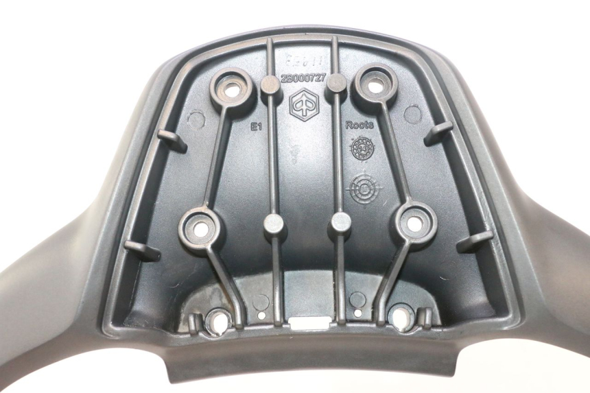 photo de SUPORTE DE BAGAGEM PIAGGIO MP3 500 (2016 - 2018) - Vista de perto