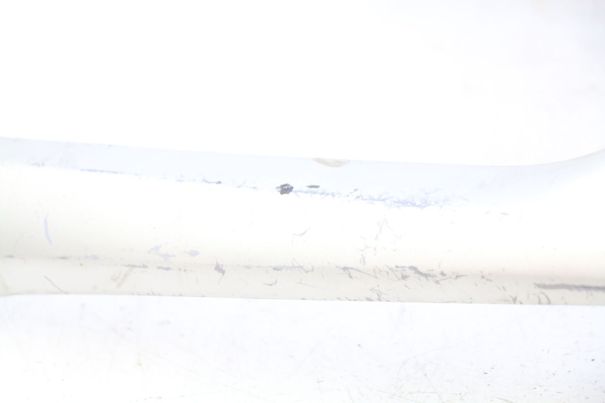 photo de SUPORTE DE BAGAGEM HONDA NHX LEAD 110 (2008 - 2010) - Zoom do estado de desgaste