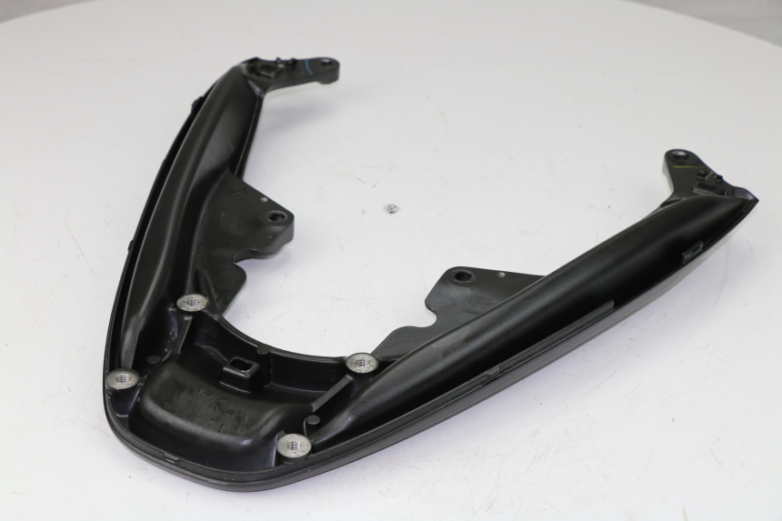photo de SUPORTE DE BAGAGEM HONDA PCX (JF28) 125 (2009 - 2011) - Estado da superfície