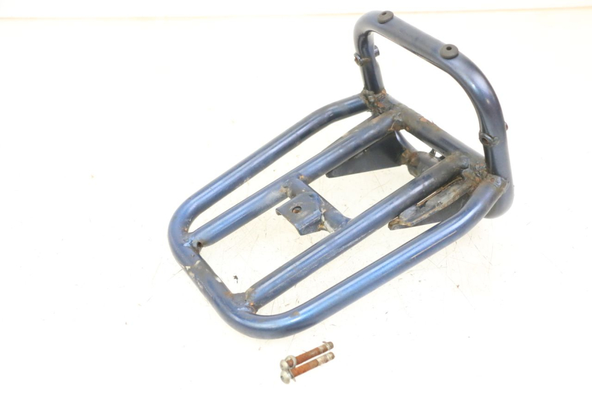 photo de SUPORTE DE BAGAGEM PIAGGIO VESPA LX 150 (2005 - 2013) - Zoom do estado de desgaste