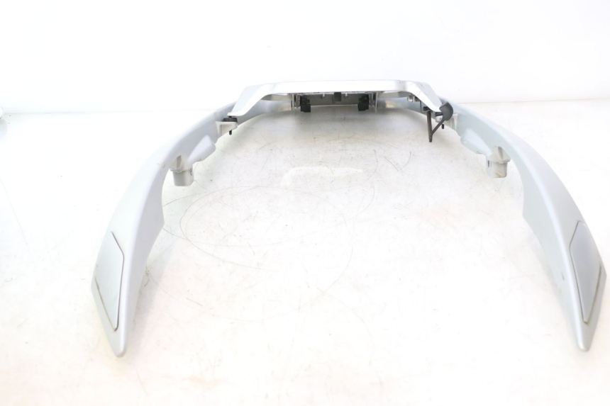 photo de SUPORTE DE BAGAGEM PEUGEOT SATELIS 125 (2013 - 2018) - Detalhes característicos