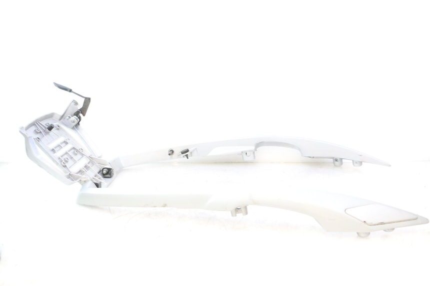 photo de SUPORTE DE BAGAGEM PEUGEOT SATELIS 125 (2013 - 2018) - Outro ângulo de visão