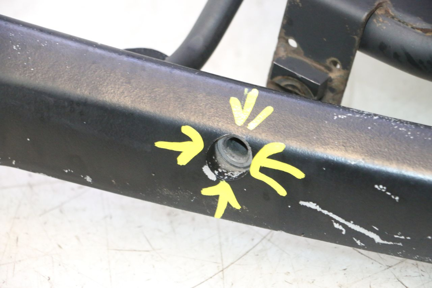 photo de SUPORTE DE BAGAGEM PEUGEOT SATELIS 125 (2006 - 2009) - Detalhes característicos