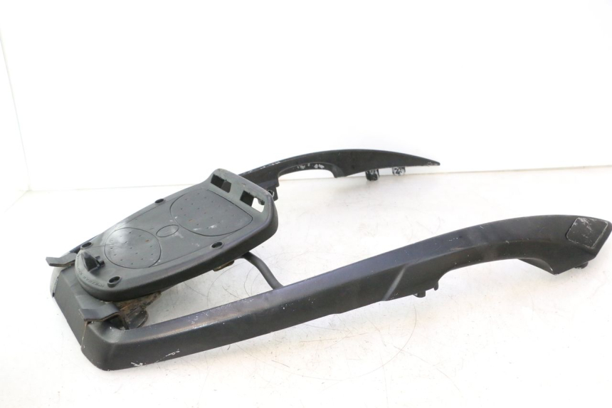 photo de SUPORTE DE BAGAGEM PEUGEOT SATELIS 125 (2006 - 2009) - Peça verificada