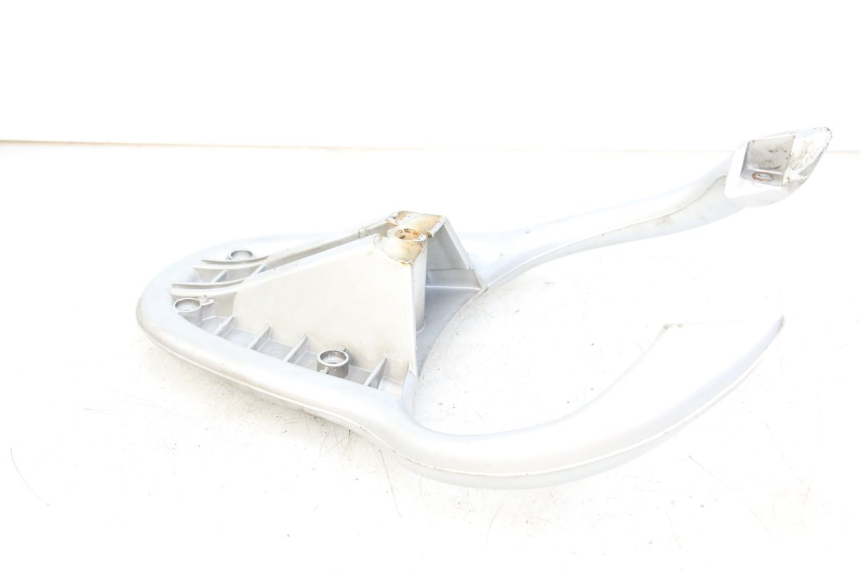 photo de SUPORTE DE BAGAGEM APRILIA SCARABEO 100 (2003 - 2012) - Detalhe da peça