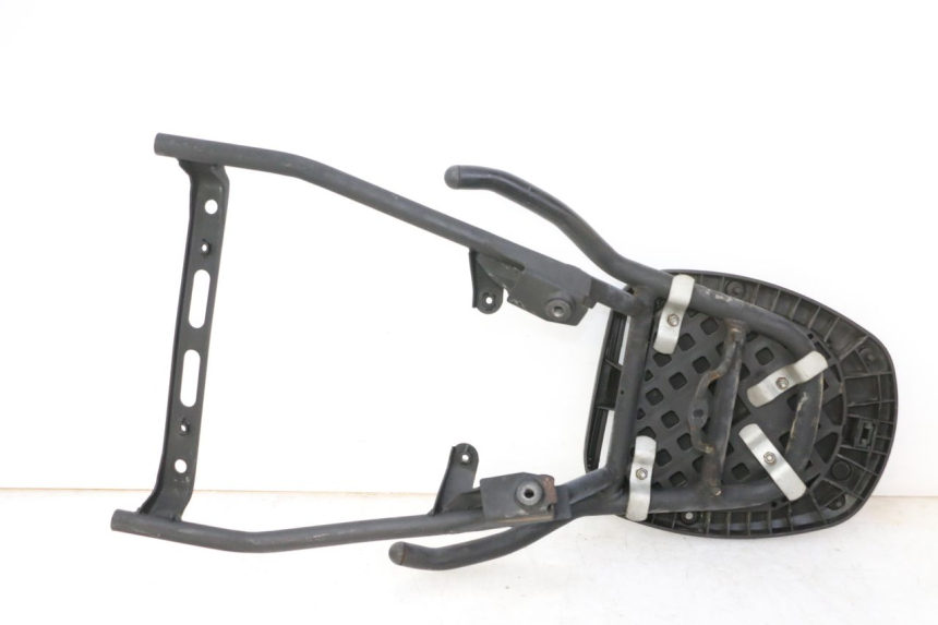 photo de SUPORTE DE BAGAGEM HONDA SCV LEAD 100 (2003 - 2007) - Outro ângulo de visão