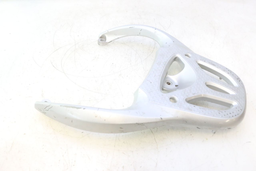 photo de SUPORTE DE BAGAGEM HONDA SH 125 (2001 - 2003) - Outro ângulo de visão