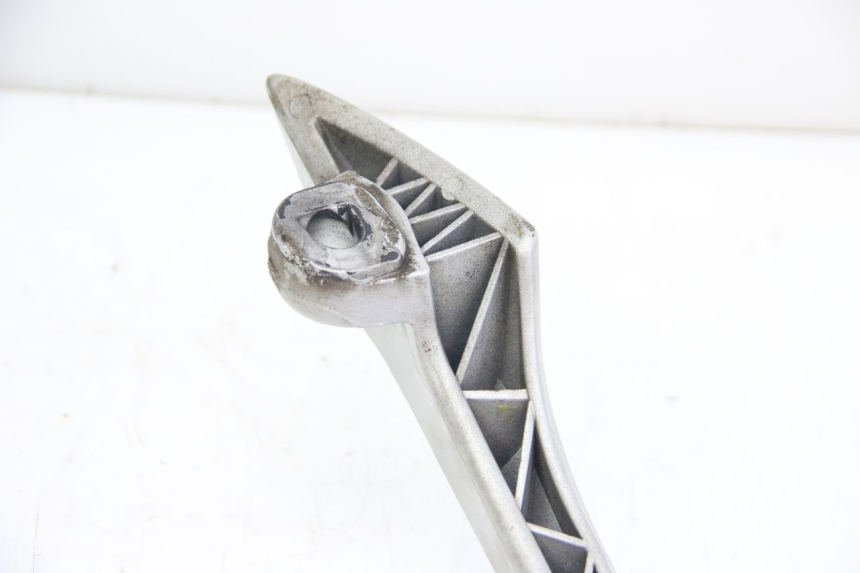 photo de SUPORTE DE BAGAGEM SUZUKI SIXTEEN 125 (2008 - 2010) - Marcações e referências