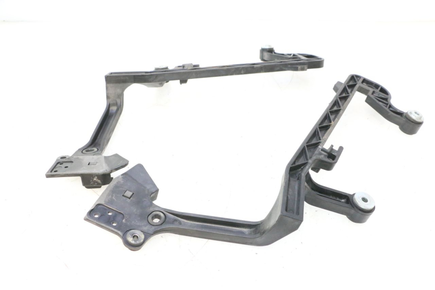photo de SUPORTE DE BAGAGEM HONDA ST PAN EUROPEAN 1100 (1990 - 2002) - Detalhe da peça