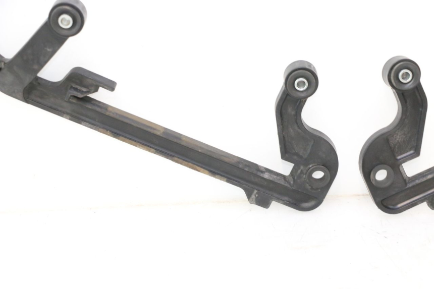 photo de SUPORTE DE BAGAGEM HONDA ST PAN EUROPEAN 1100 (1990 - 2002) - Pontos de fixação