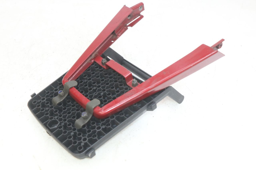 photo de SUPORTE DE BAGAGEM PEUGEOT SV 125 (1991 - 1994) - Detalhe da peça